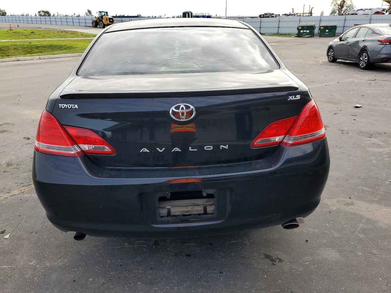 2006 TOYOTA AVALON XL photo 6