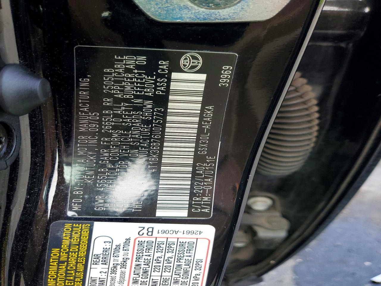 2006 TOYOTA AVALON XL photo 13