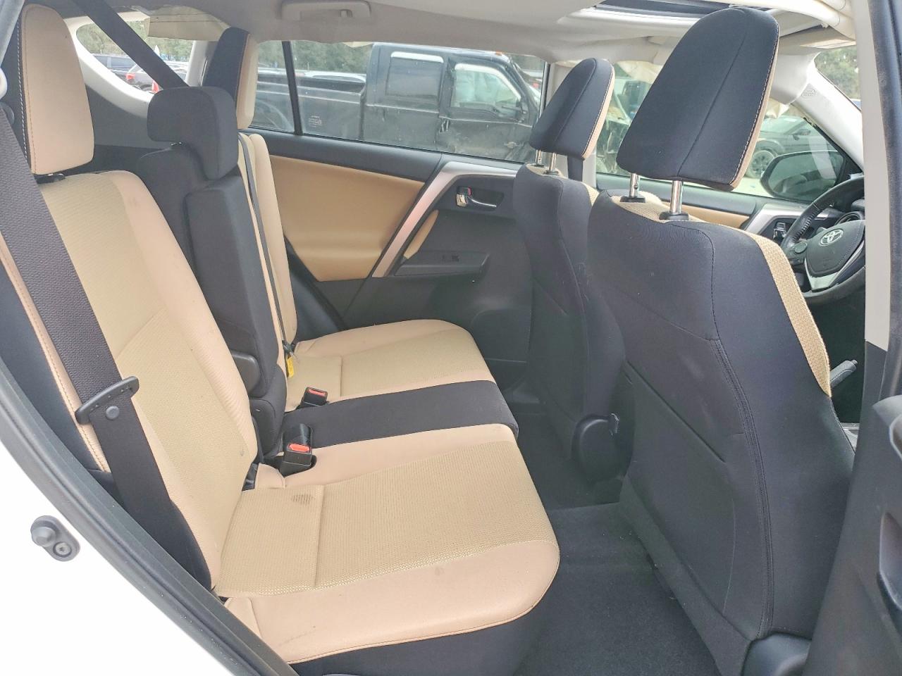 2018 TOYOTA RAV4 ADVENTURE photo 11
