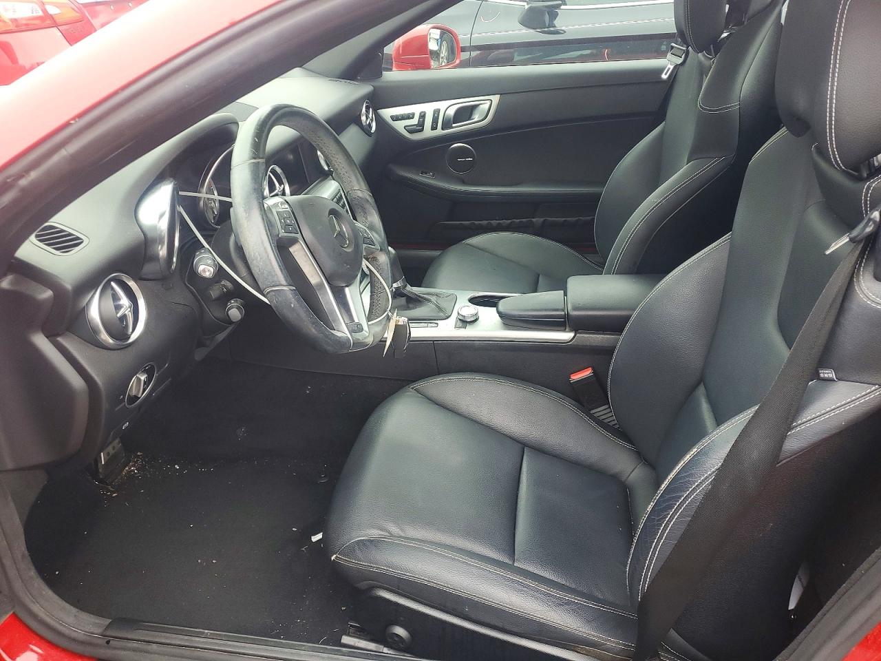 2015 MERCEDES-BENZ SLK 250 photo 7