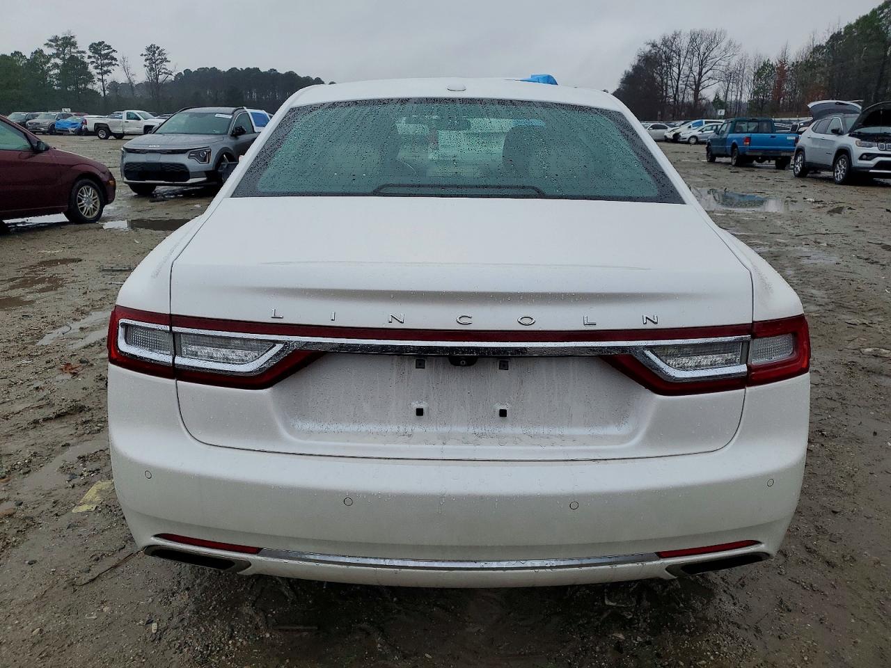 2017 LINCOLN CONTINENTAL SELECT photo 6