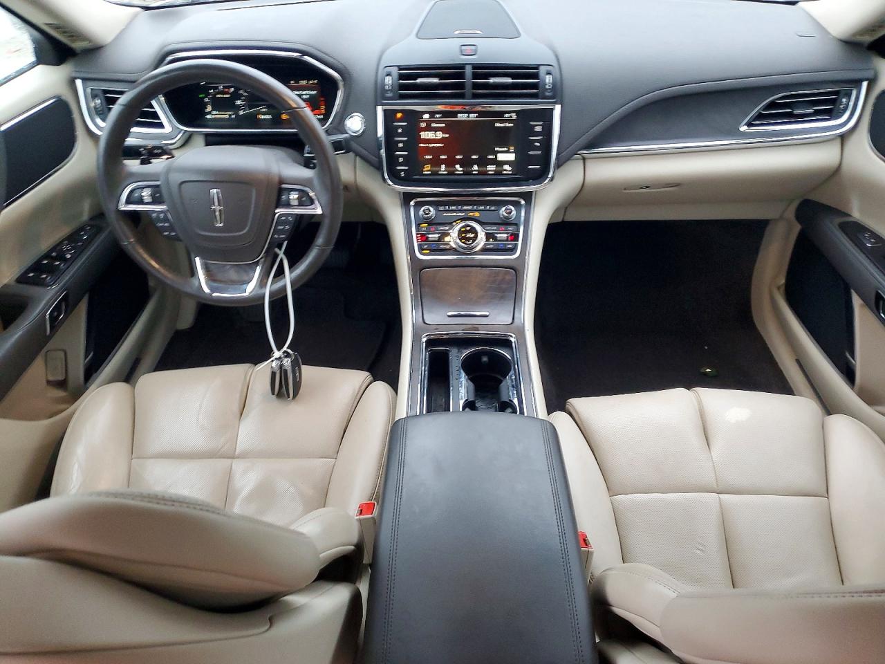 2017 LINCOLN CONTINENTAL SELECT photo 8