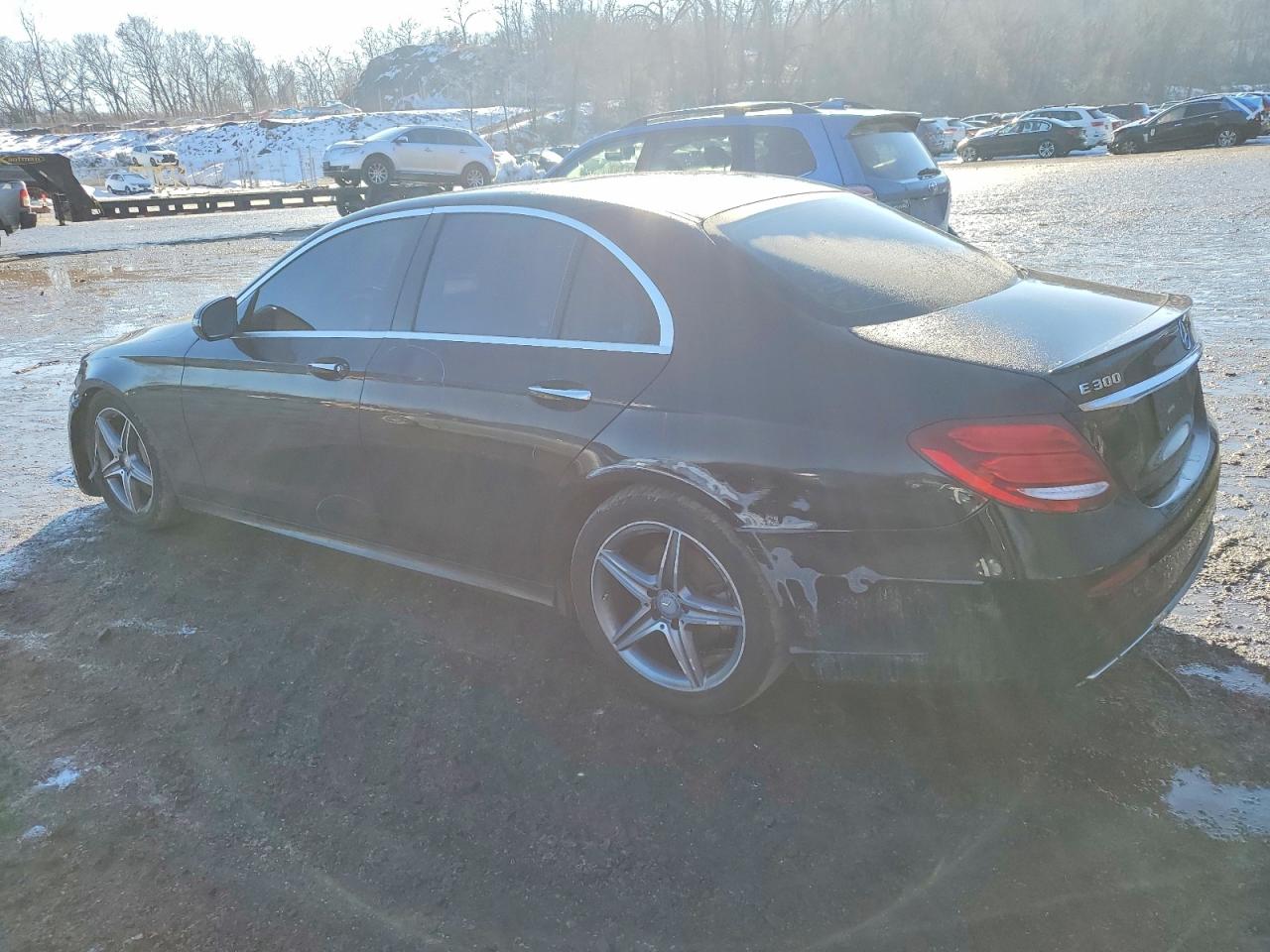 2017 MERCEDES-BENZ E 300 4MATIC photo 2