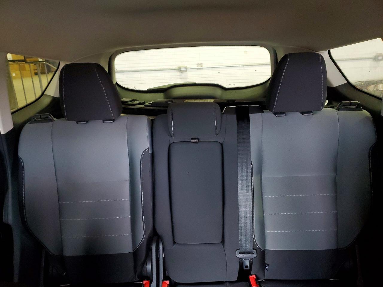 2016 FORD ESCAPE SE photo 10
