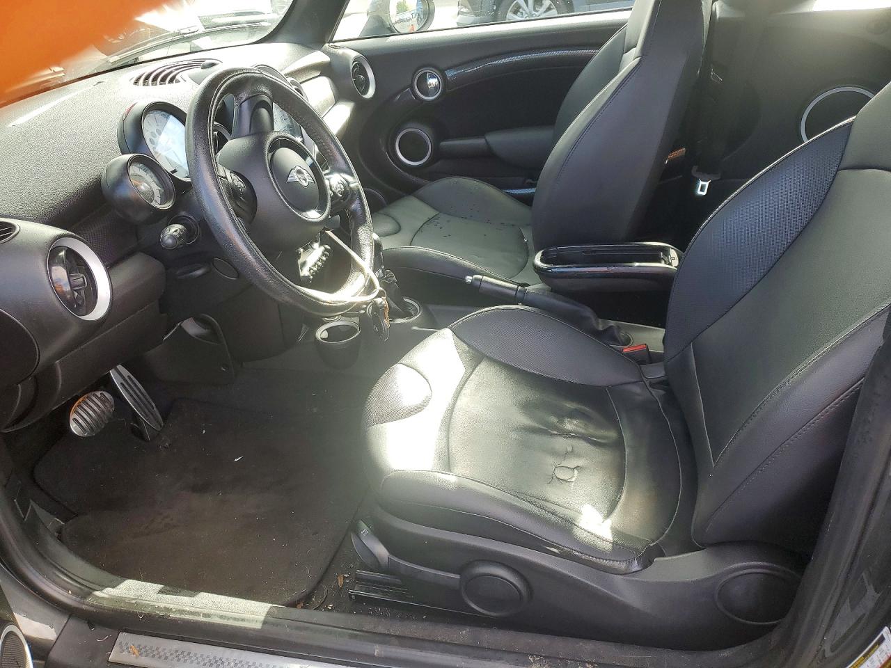 2014 MINI COOPER S photo 7