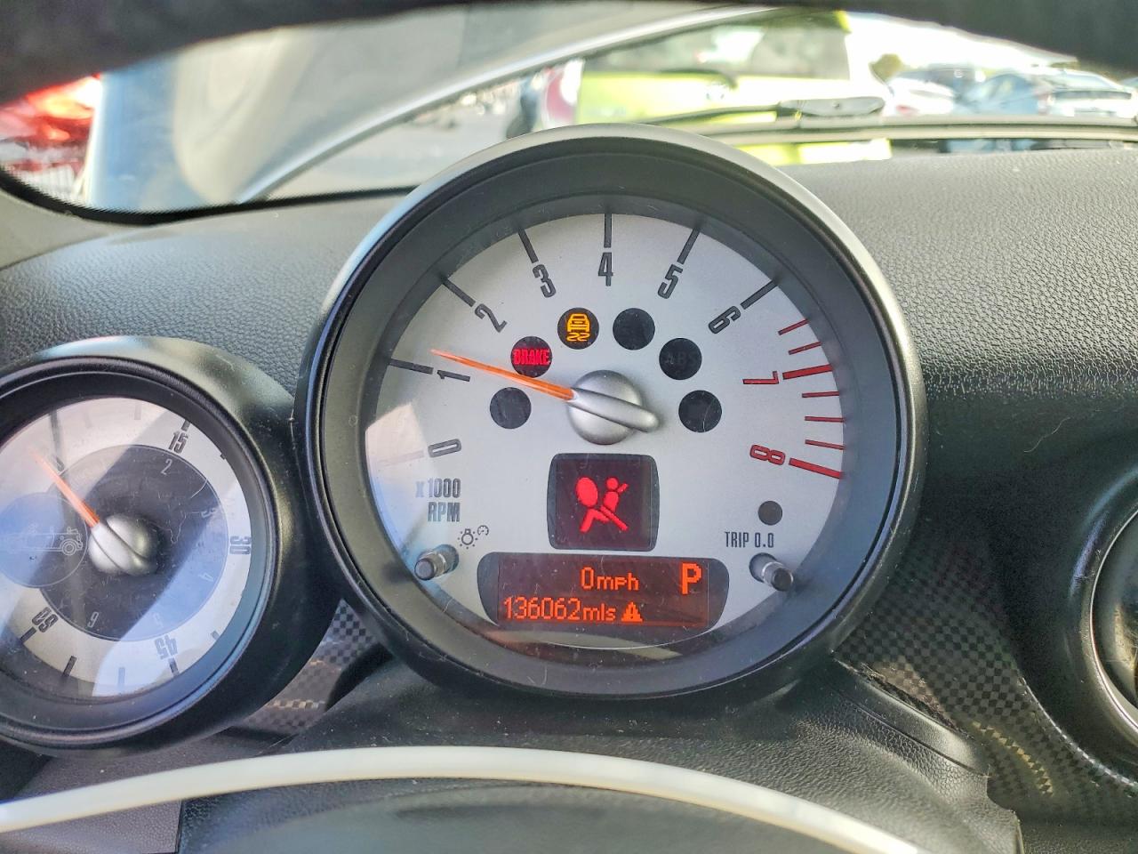 2014 MINI COOPER S photo 9