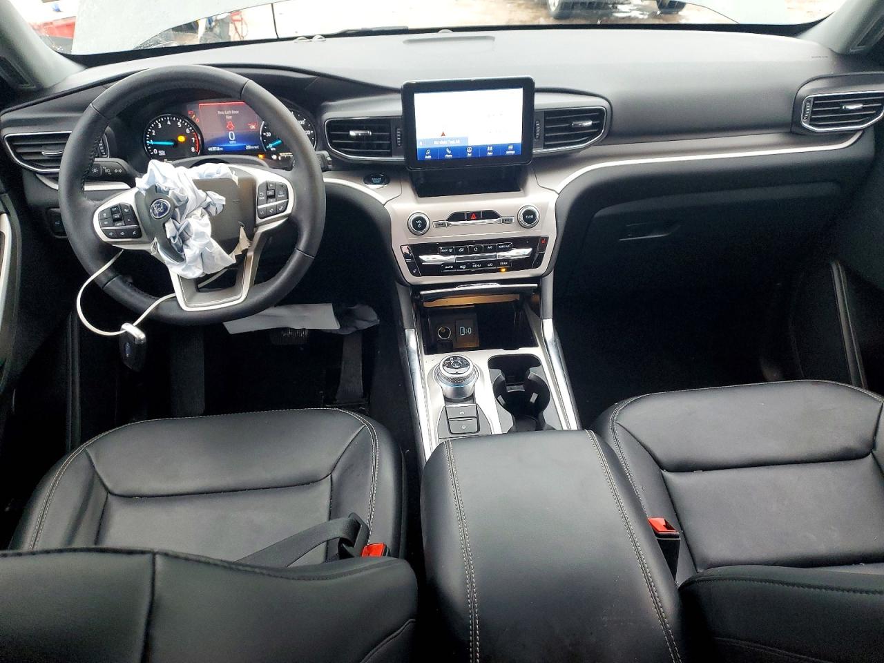 2023 FORD EXPLORER XLT photo 15