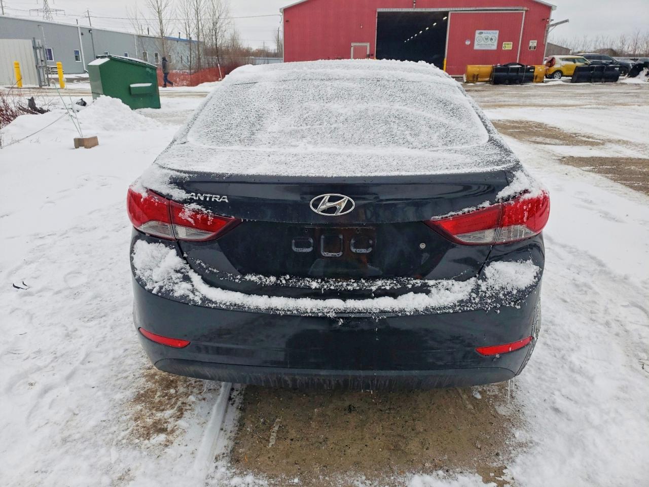 2016 HYUNDAI ELANTRA SE photo 6