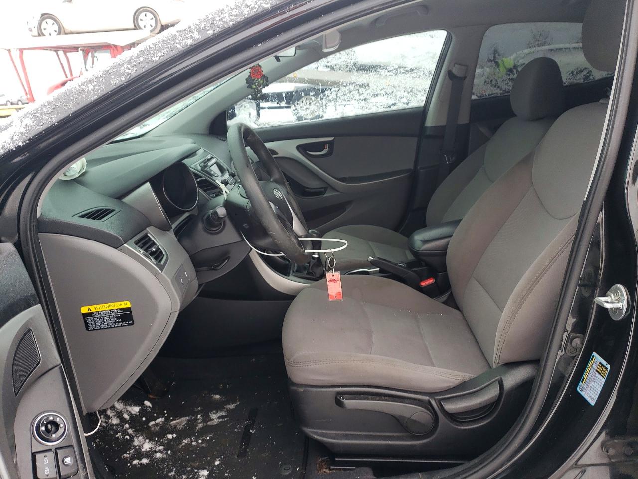 2016 HYUNDAI ELANTRA SE photo 7