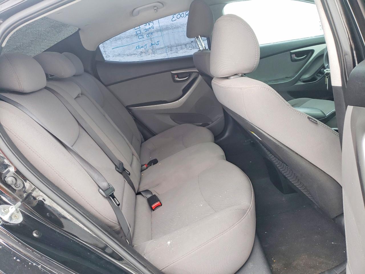 2016 HYUNDAI ELANTRA SE photo 10