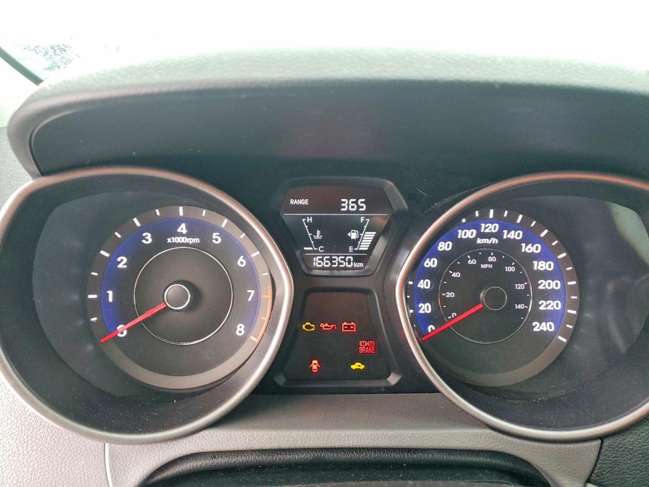 2016 HYUNDAI ELANTRA SE photo 9