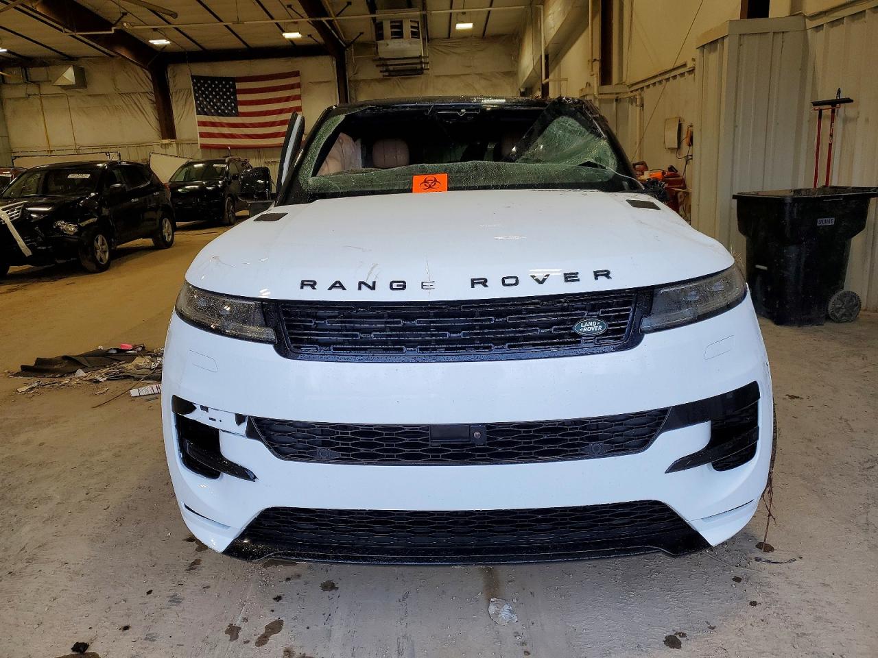 2025 LAND ROVER RANGE ROVER SPORT DYNAMIC SE photo 5