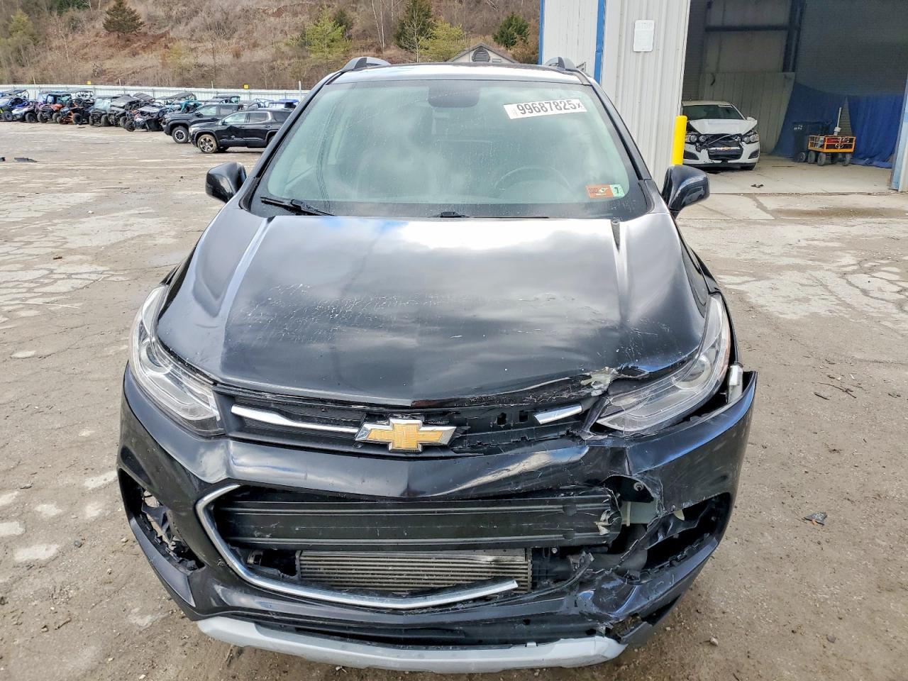 2019 CHEVROLET TRAX 1LT photo 5