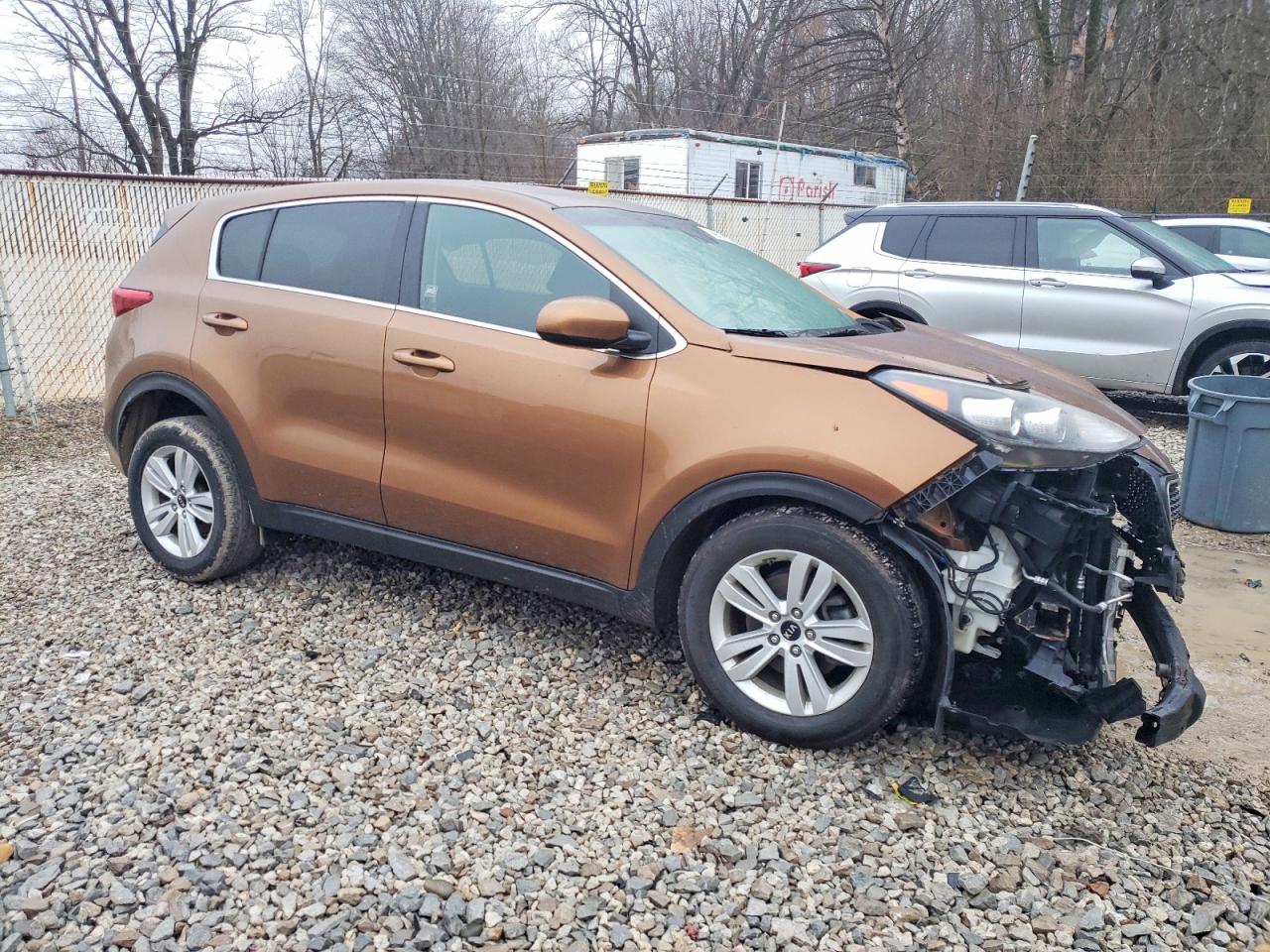 2018 KIA SPORTAGE LX photo 4