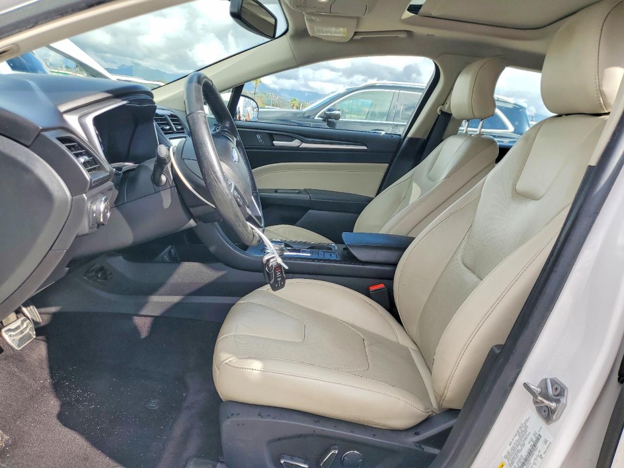 2017 FORD FUSION TITANIUM PHEV photo 7