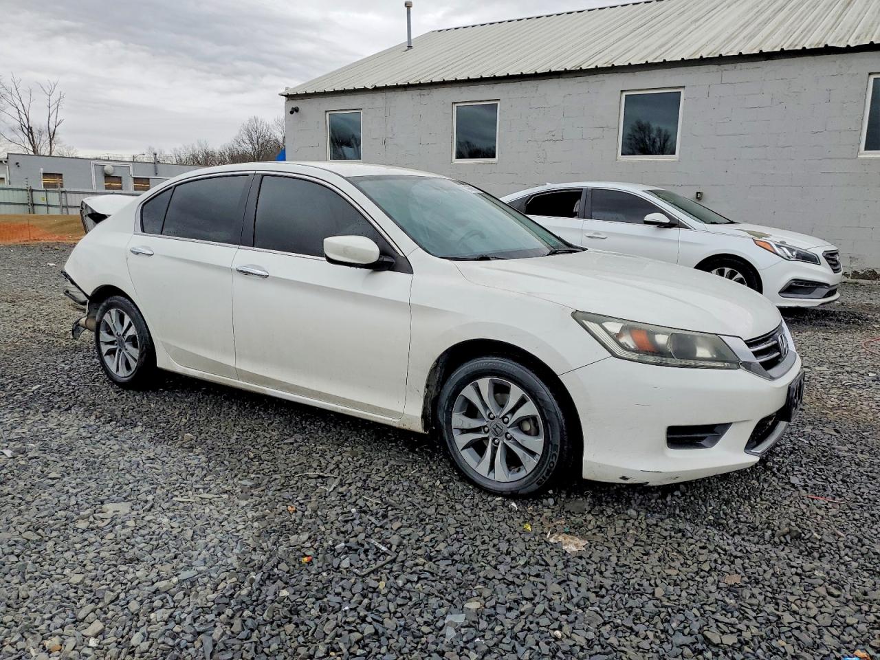 2015 HONDA ACCORD LX photo 4