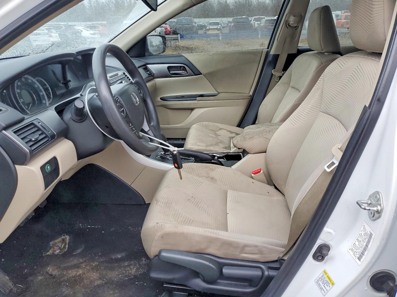 2015 HONDA ACCORD LX photo 7