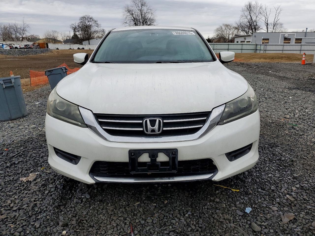 2015 HONDA ACCORD LX photo 5
