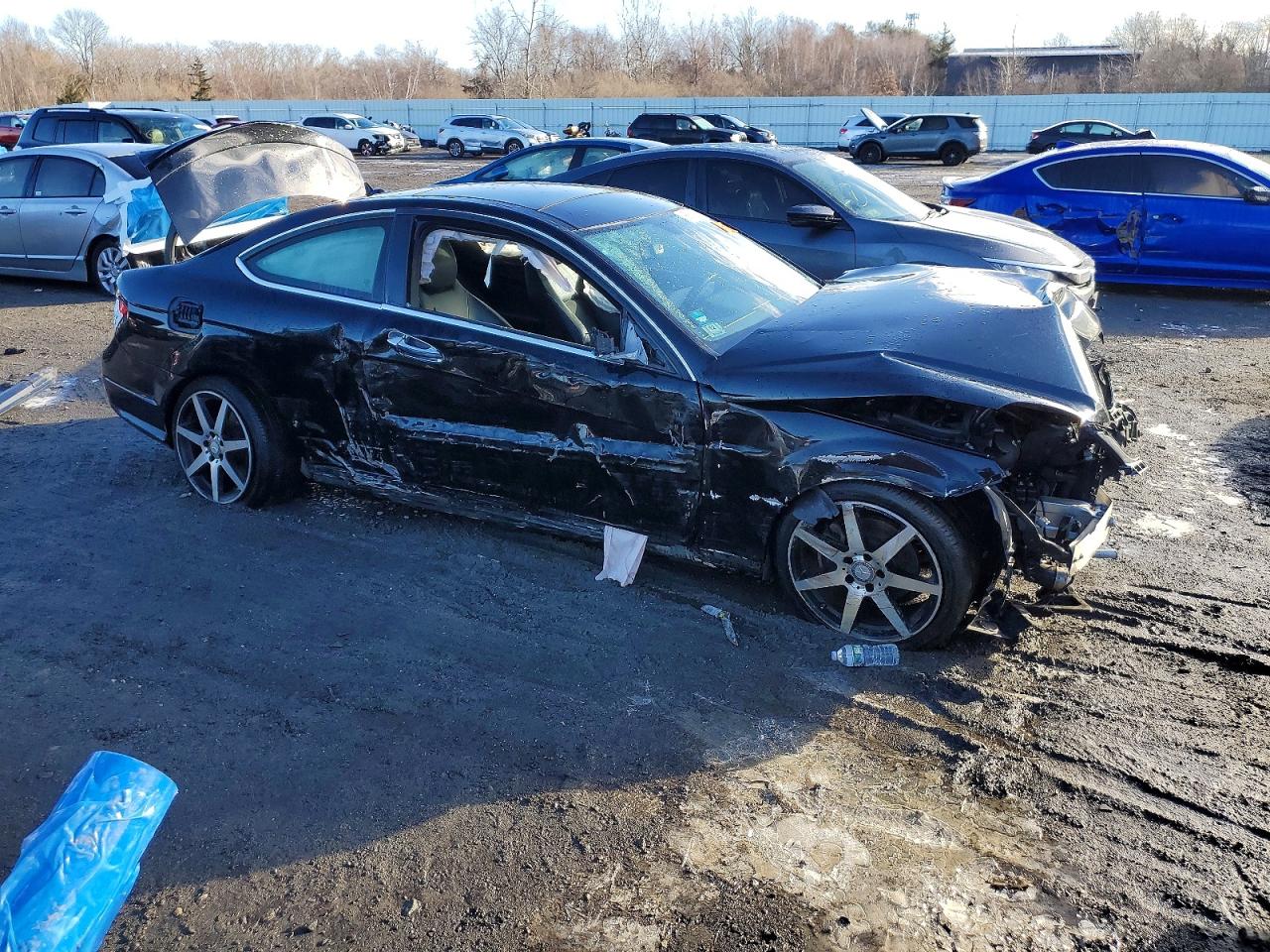 2015 MERCEDES-BENZ C 250 photo 4