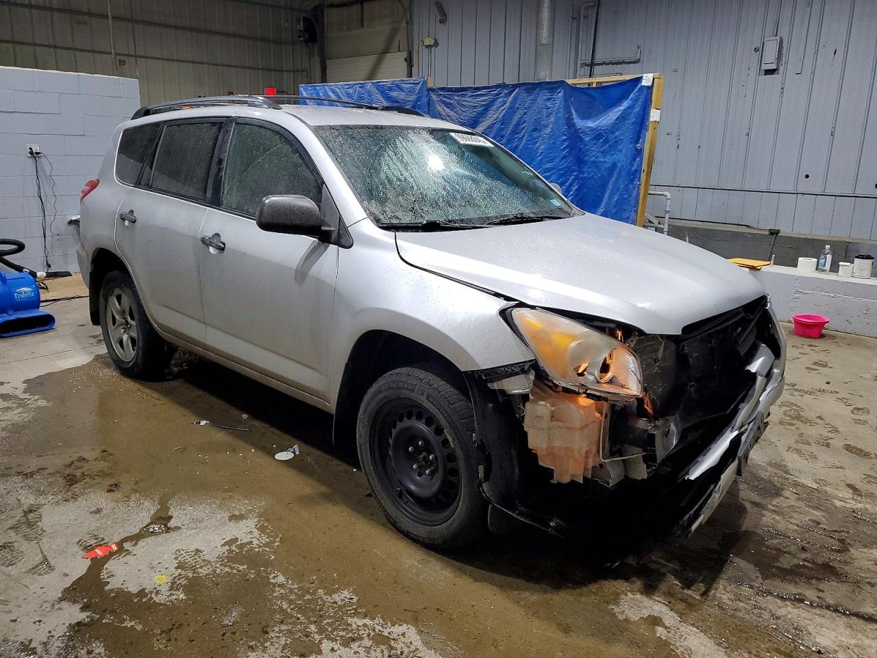 2012 TOYOTA RAV4 BASE photo 4