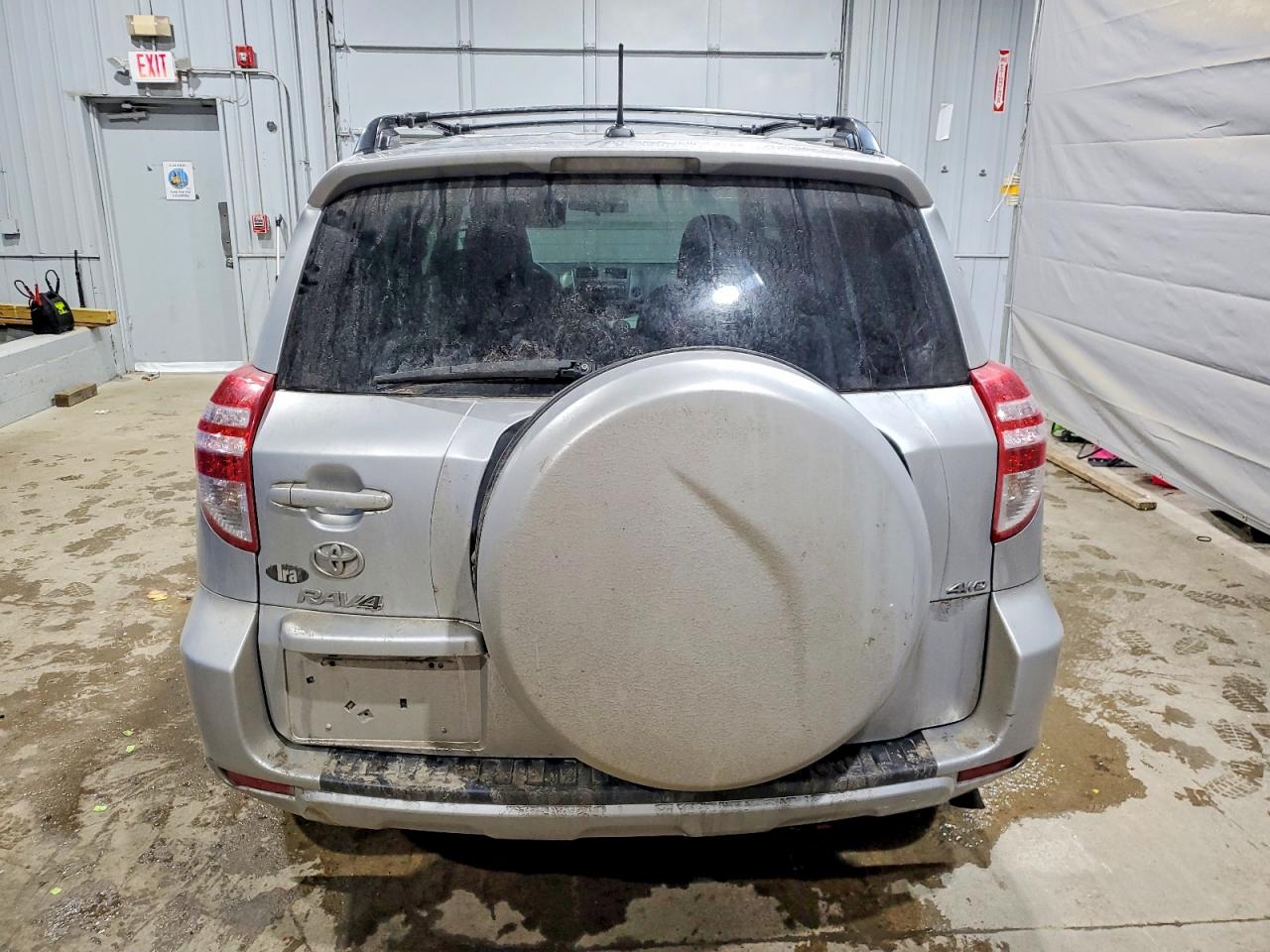 2012 TOYOTA RAV4 BASE photo 6