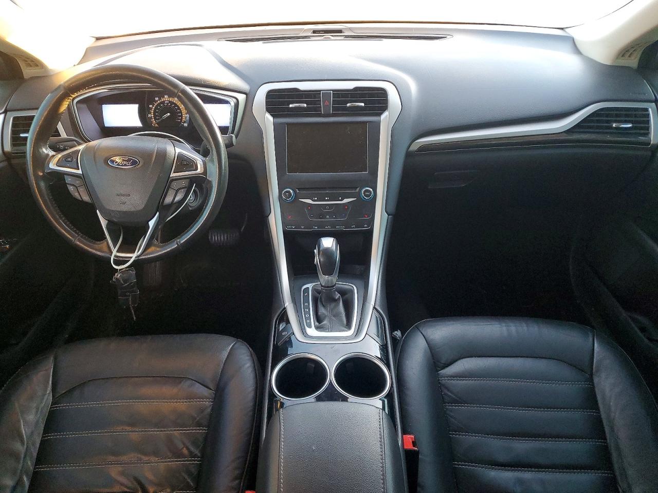 2013 FORD FUSION SE photo 8