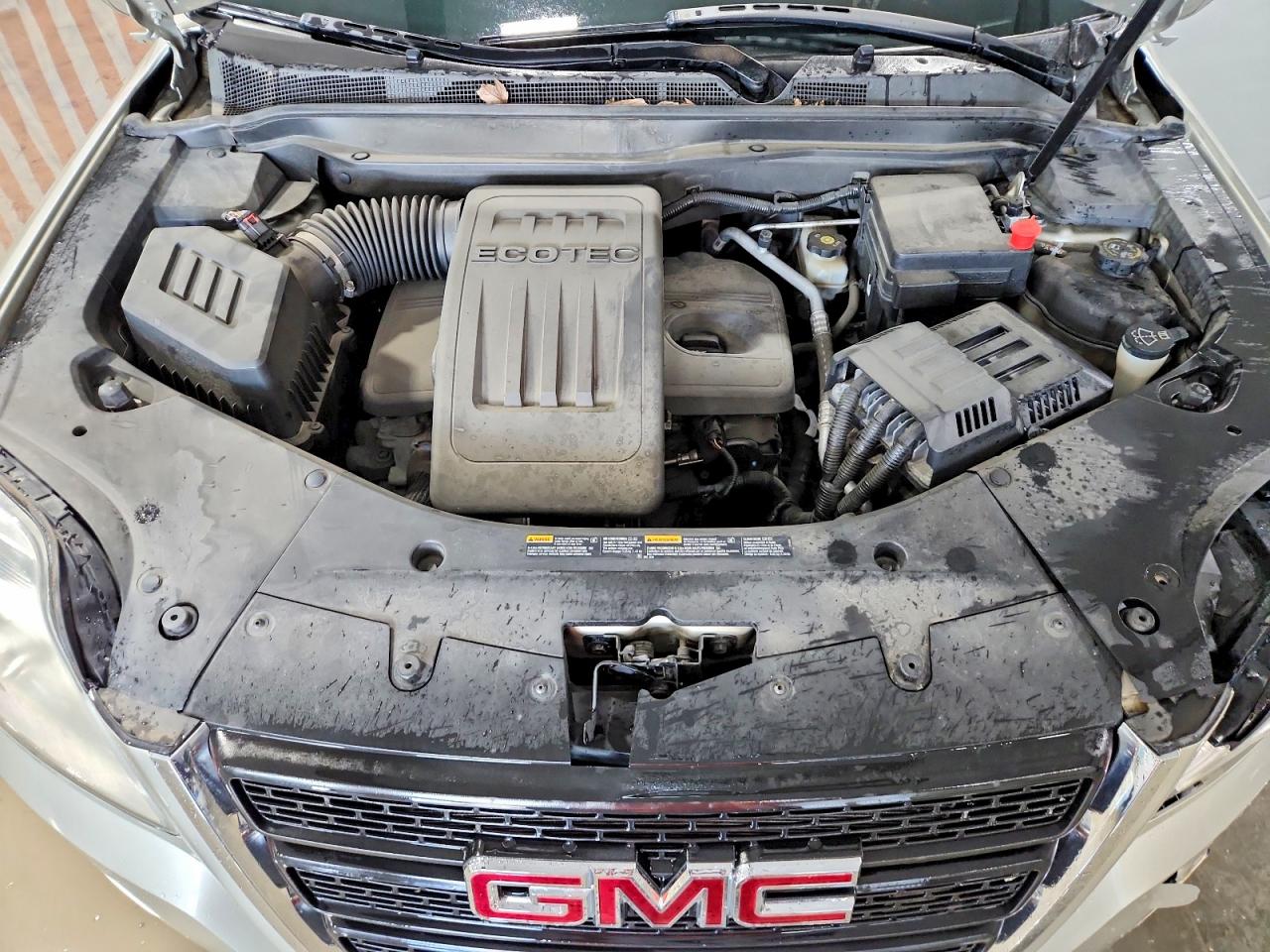 2013 GMC TERRAIN SLE photo 11