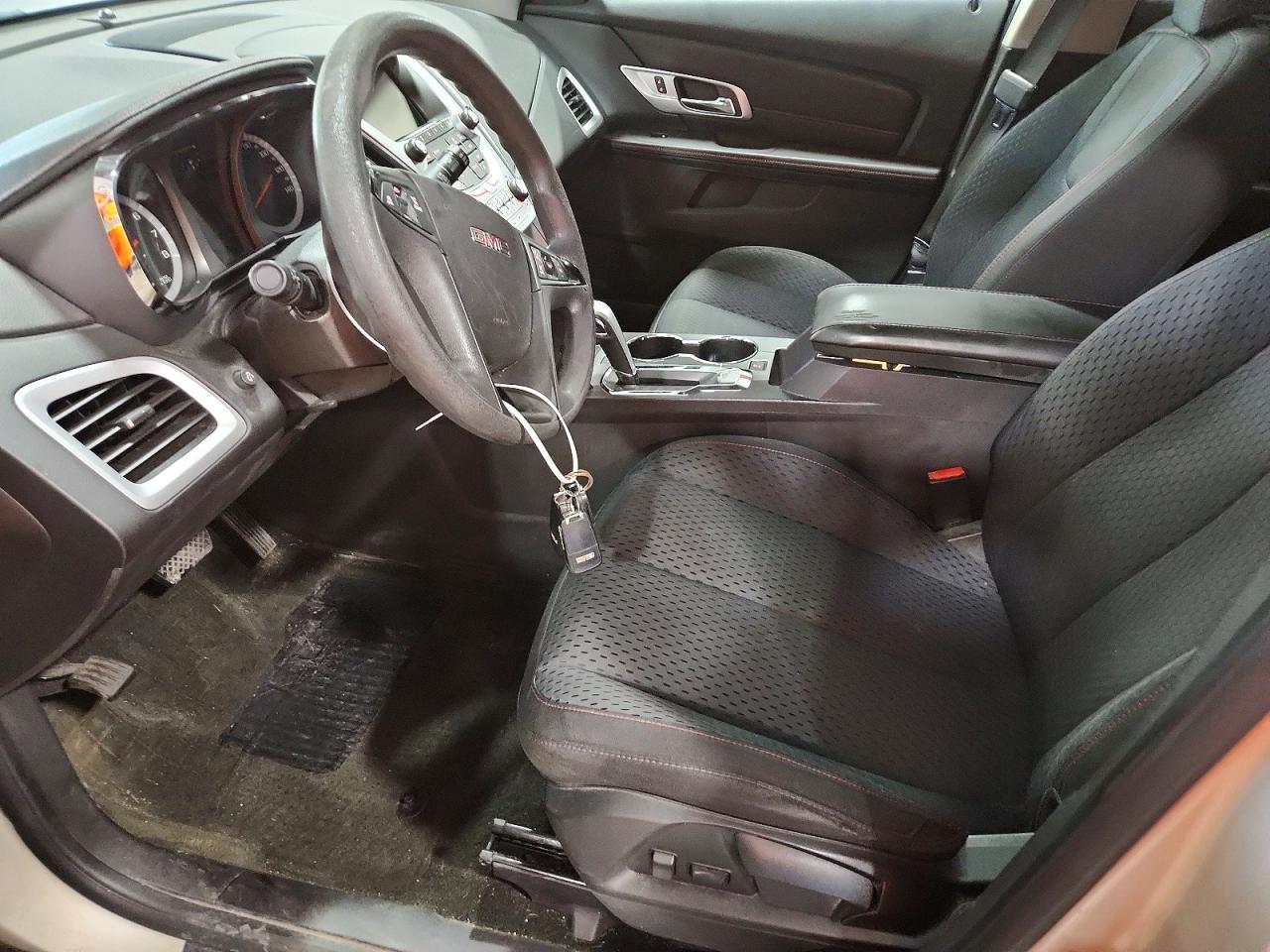 2013 GMC TERRAIN SLE photo 7