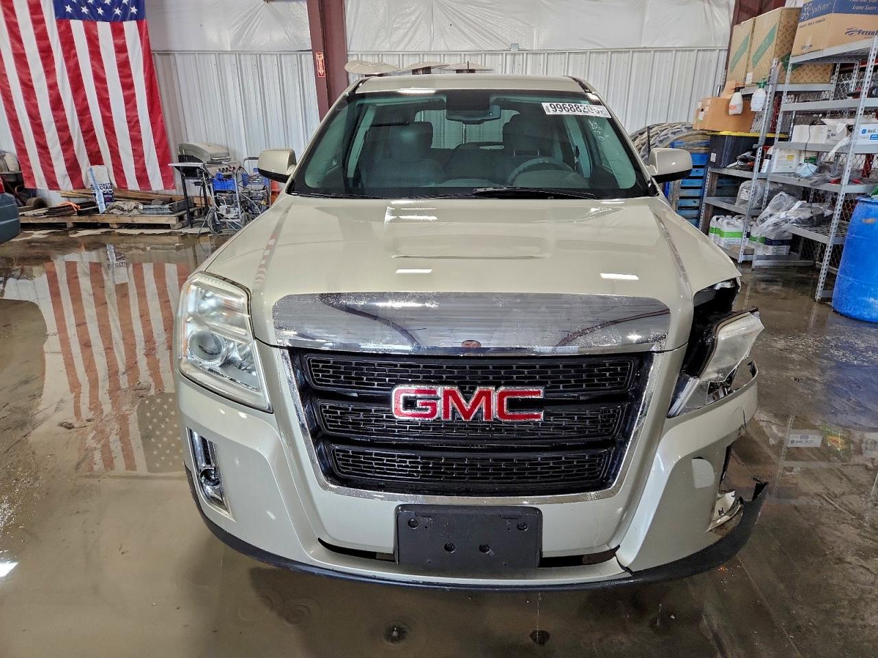 2013 GMC TERRAIN SLE photo 5
