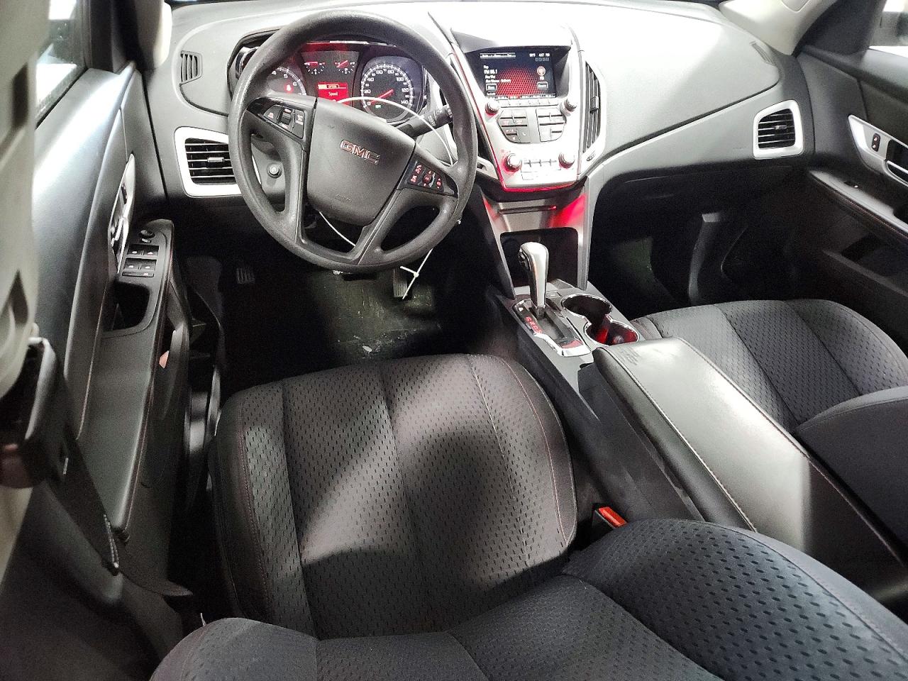 2013 GMC TERRAIN SLE photo 8