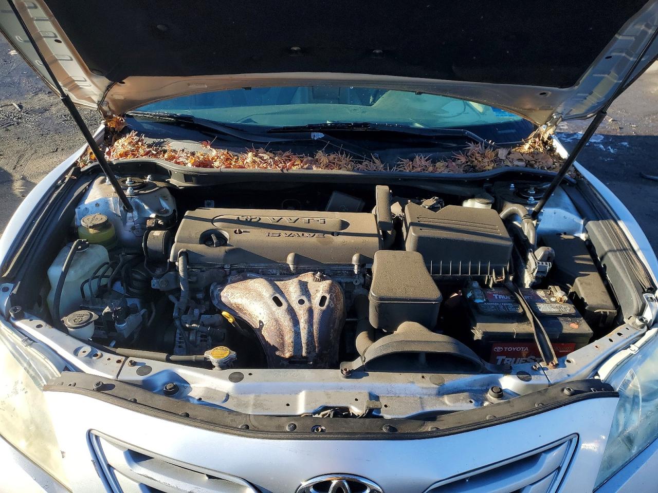2009 TOYOTA CAMRY BASE photo 11