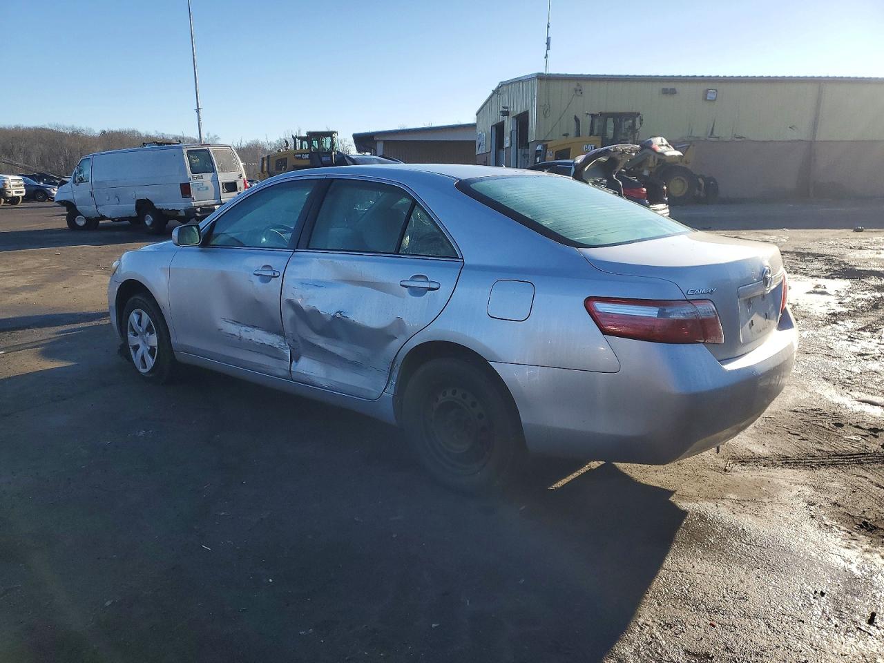 2009 TOYOTA CAMRY BASE photo 2