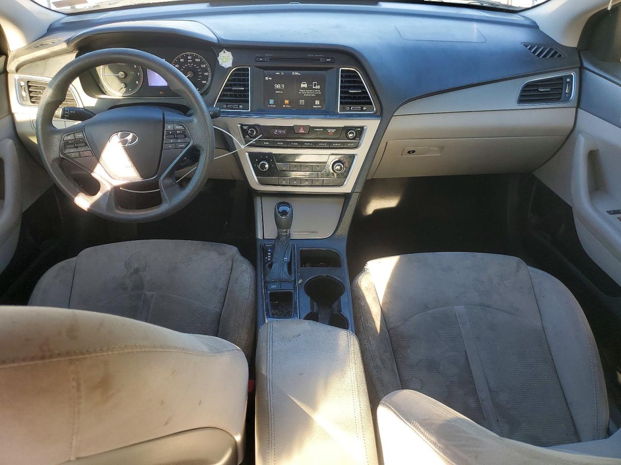 2016 HYUNDAI SONATA SE photo 8