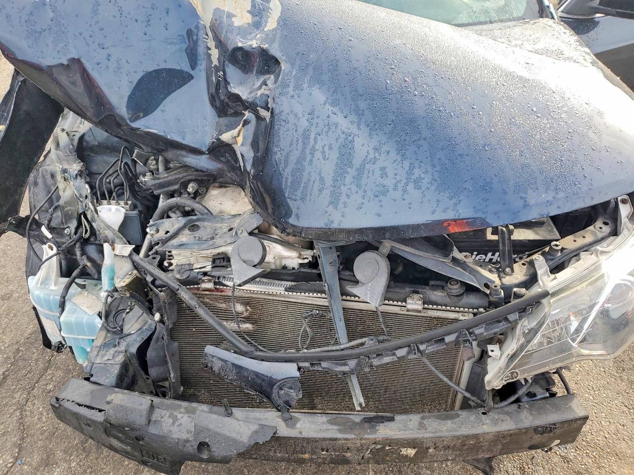 2012 TOYOTA CAMRY BASE photo 11