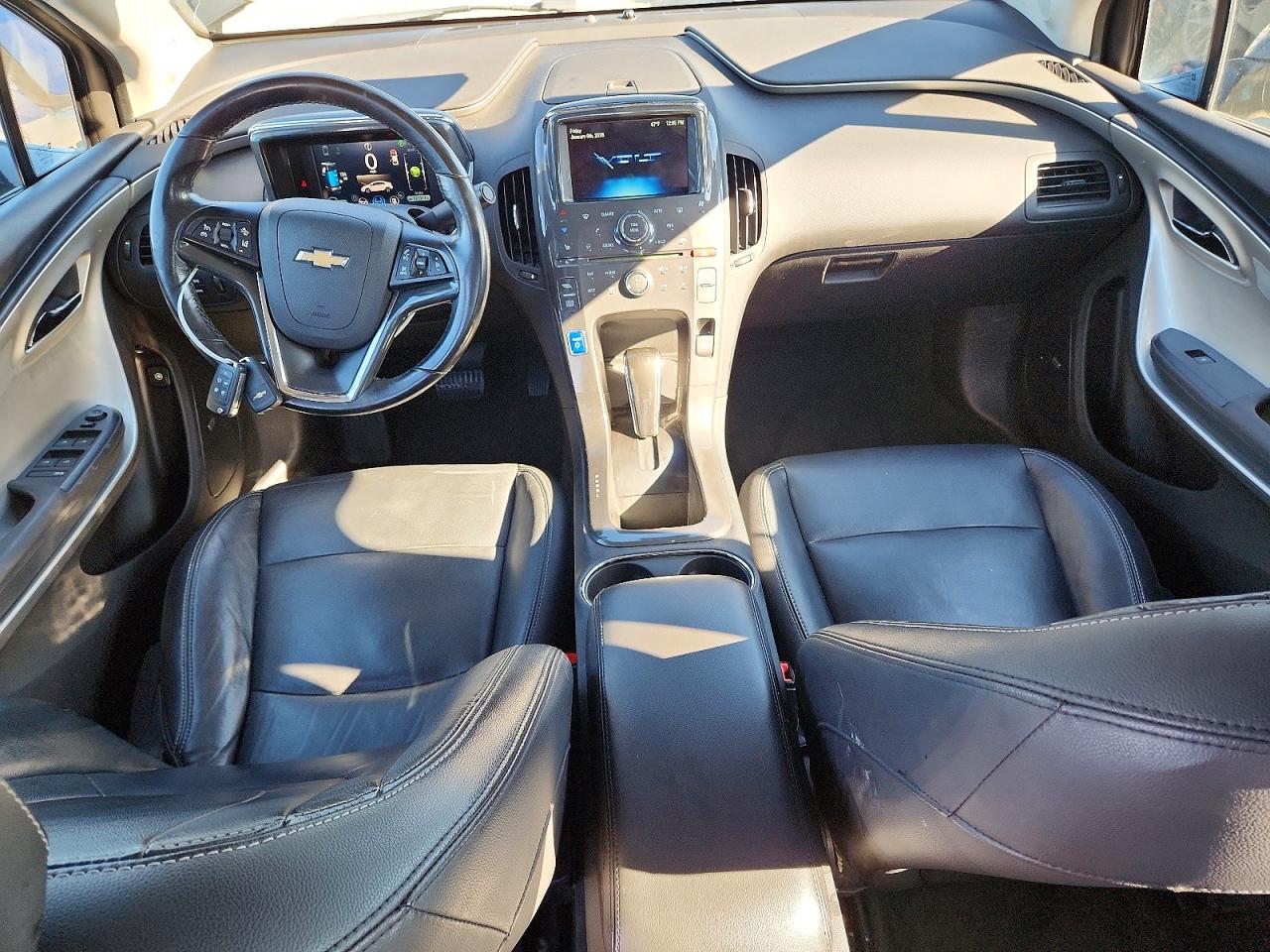 2013 CHEVROLET VOLT photo 8