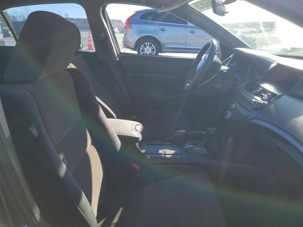2009 HONDA ACCORD LXP photo 7