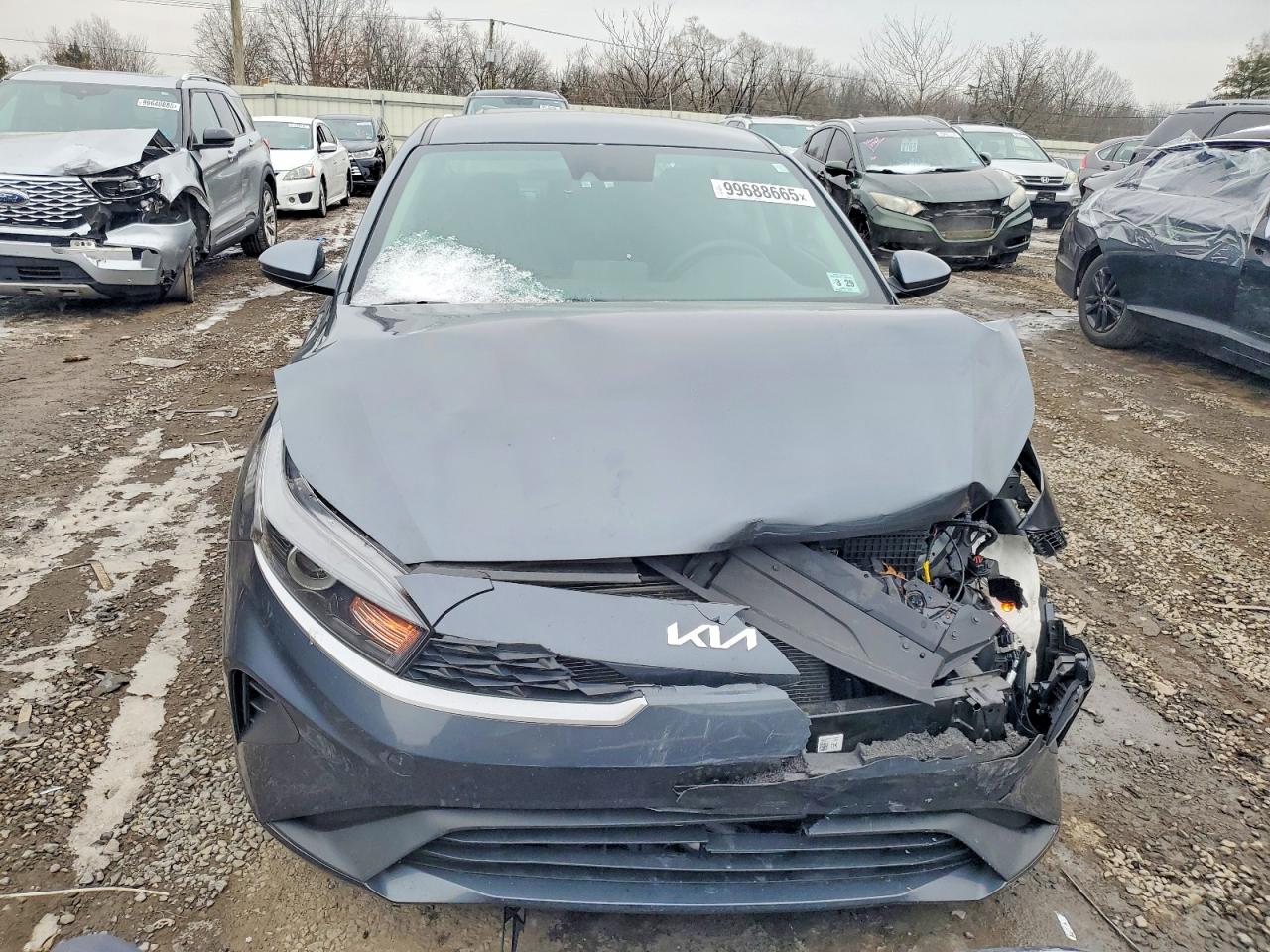 2024 KIA FORTE LX photo 5