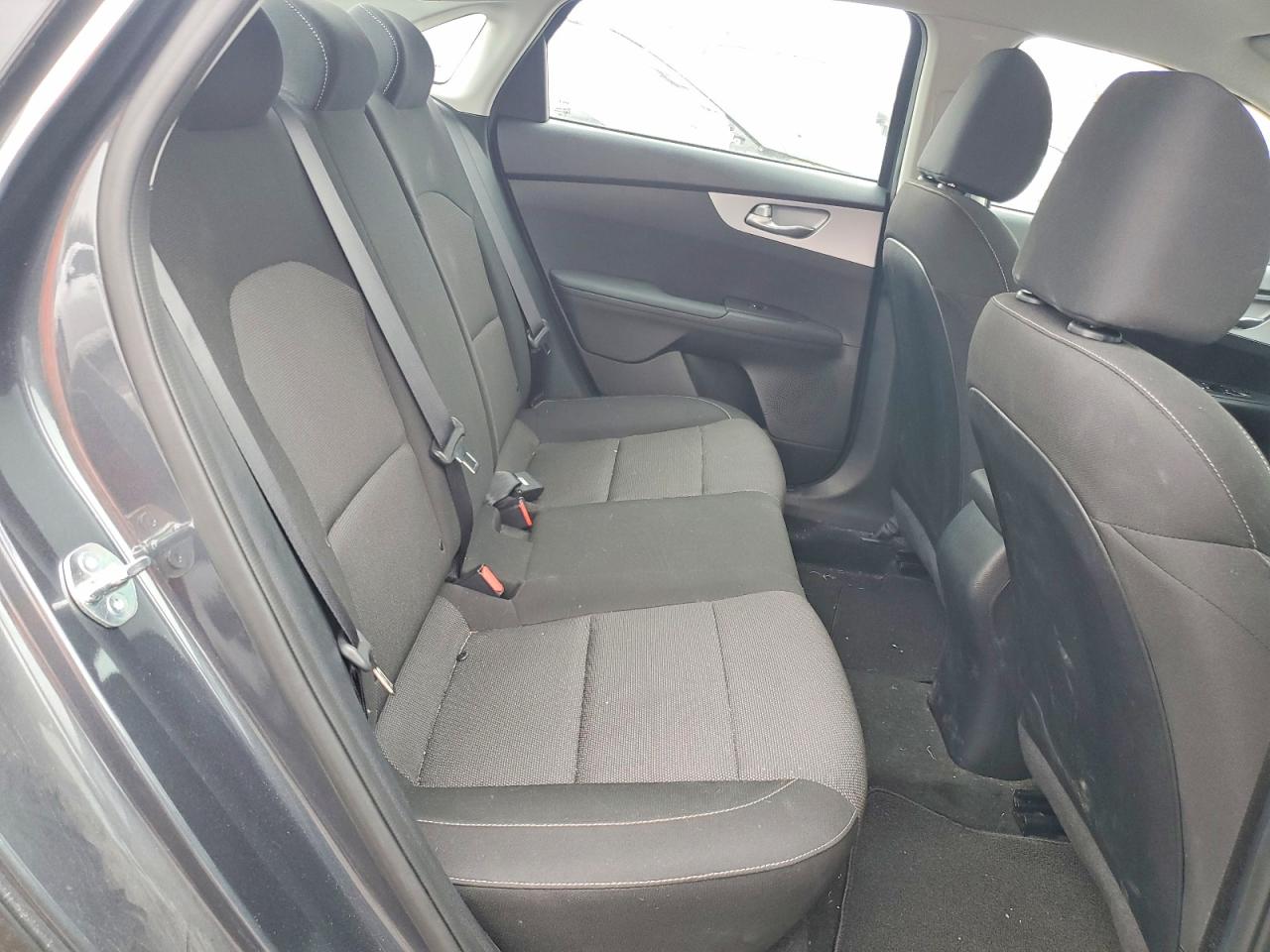 2024 KIA FORTE LX photo 10