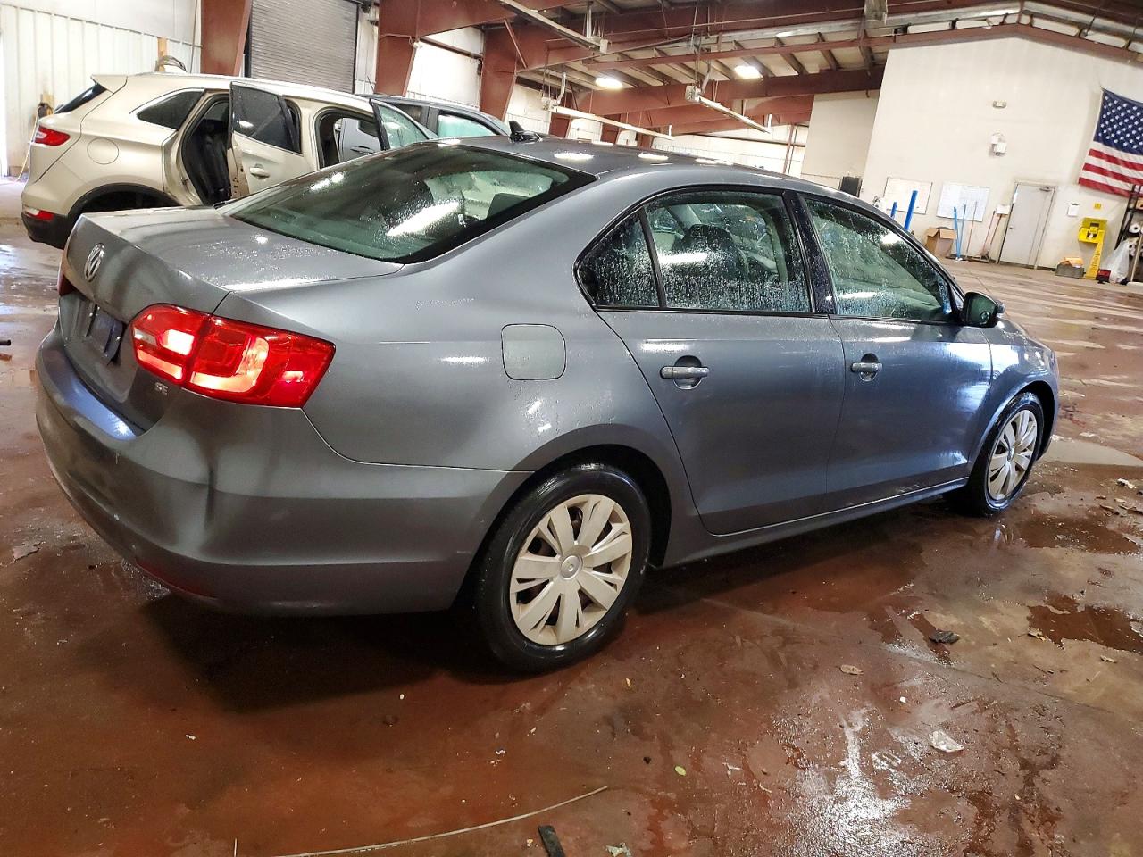 2014 VOLKSWAGEN JETTA SE photo 3