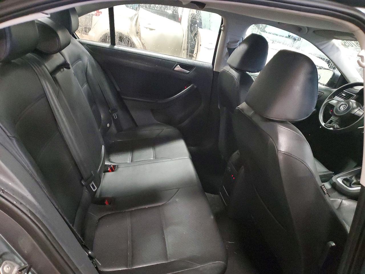 2014 VOLKSWAGEN JETTA SE photo 10
