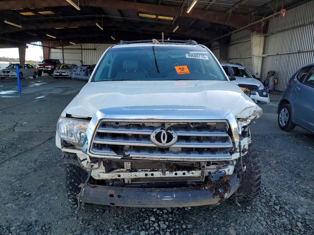 2011 TOYOTA SEQUOIA PLATINUM photo 5