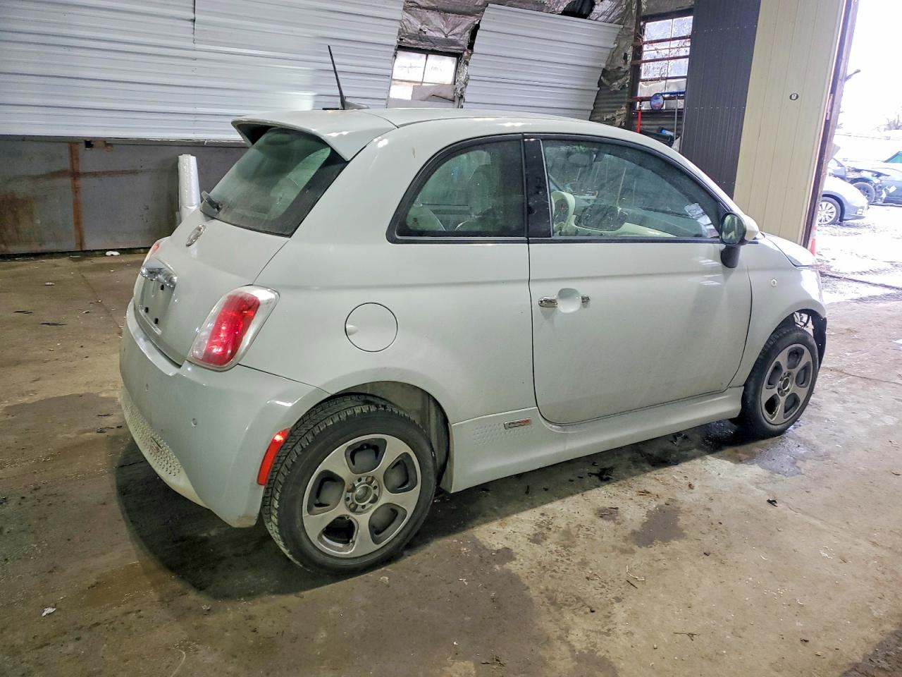 2017 FIAT 500 ELECTRIC photo 3