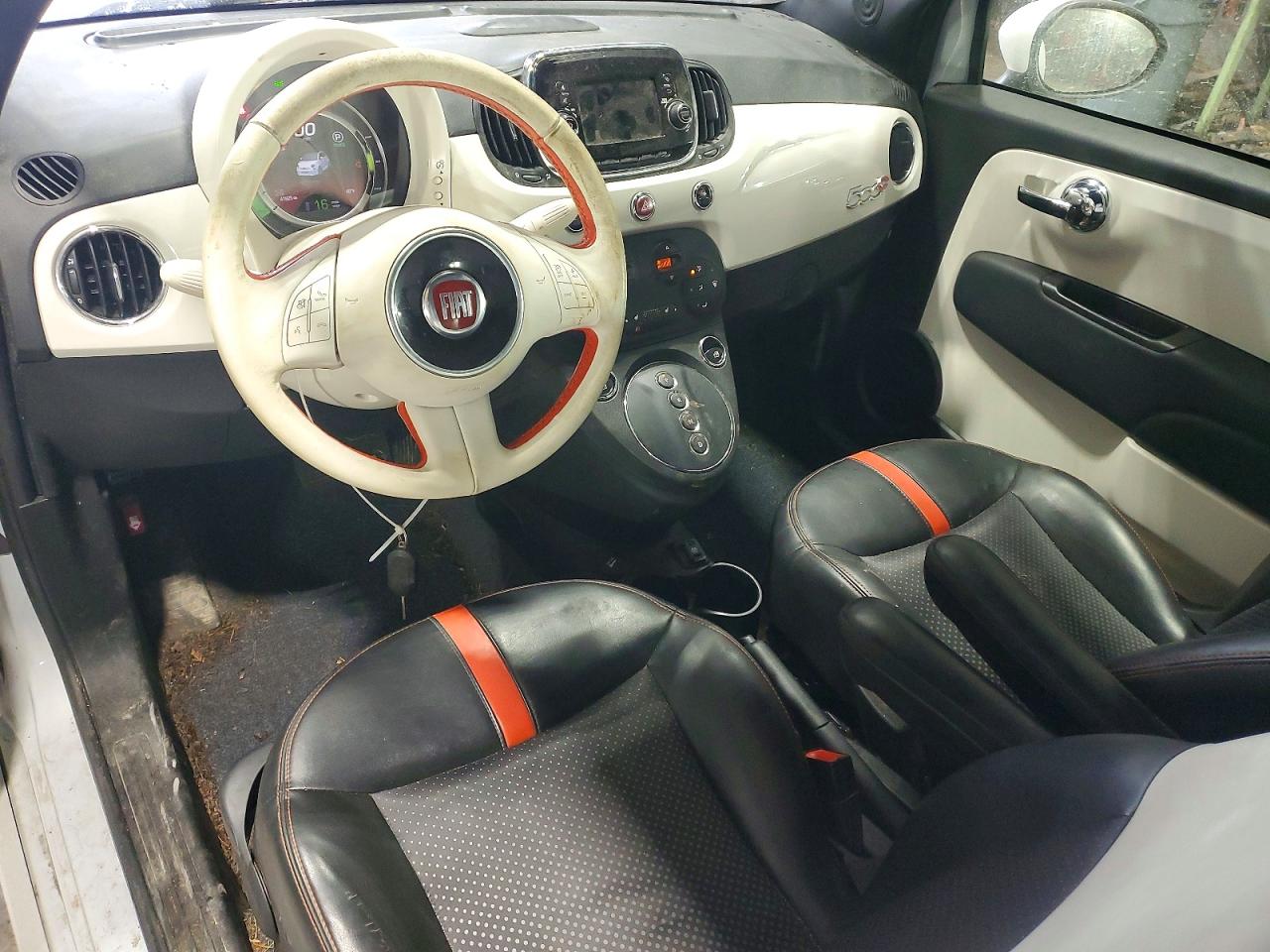 2017 FIAT 500 ELECTRIC photo 8