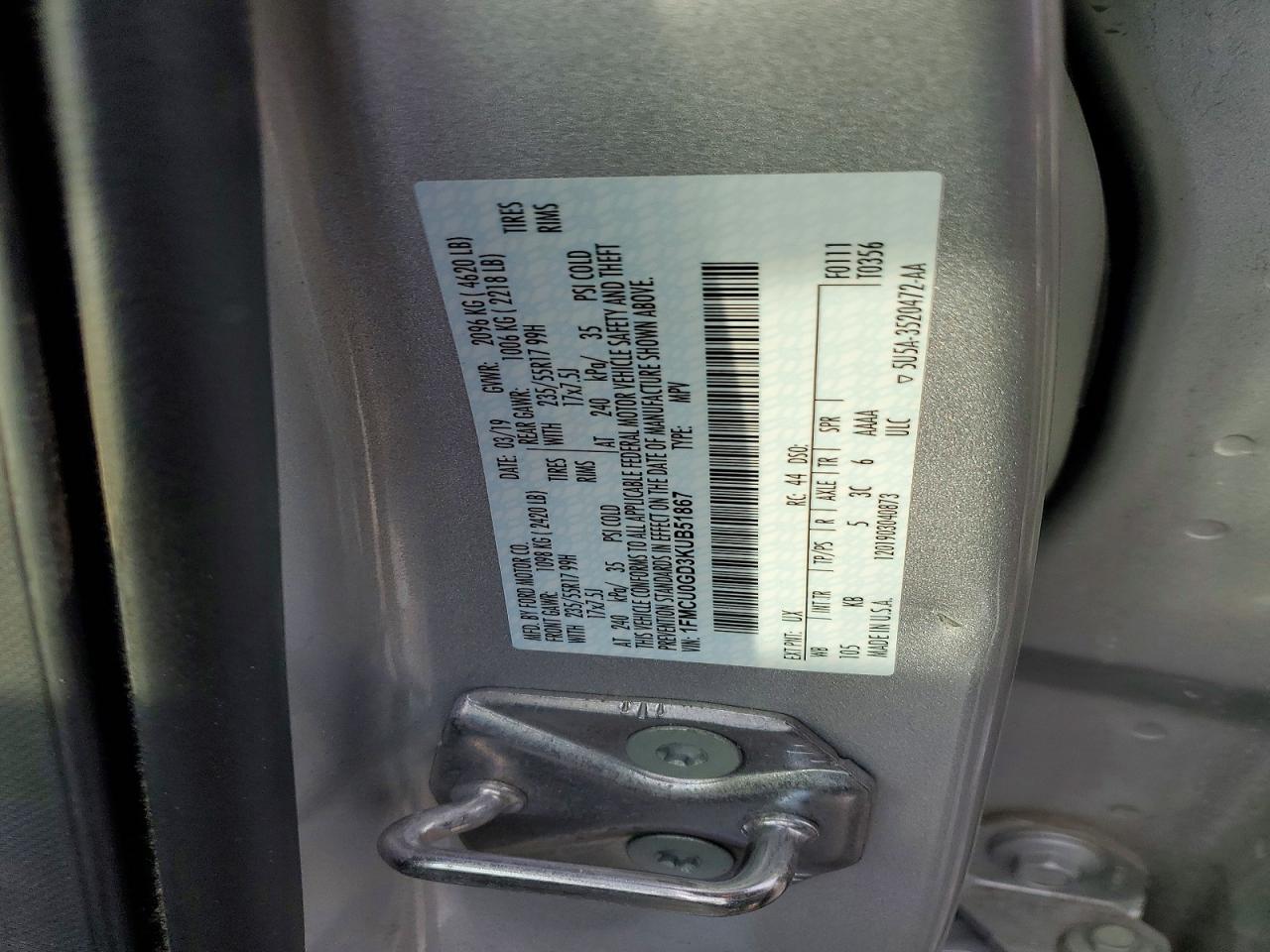 2019 FORD ESCAPE SE photo 13