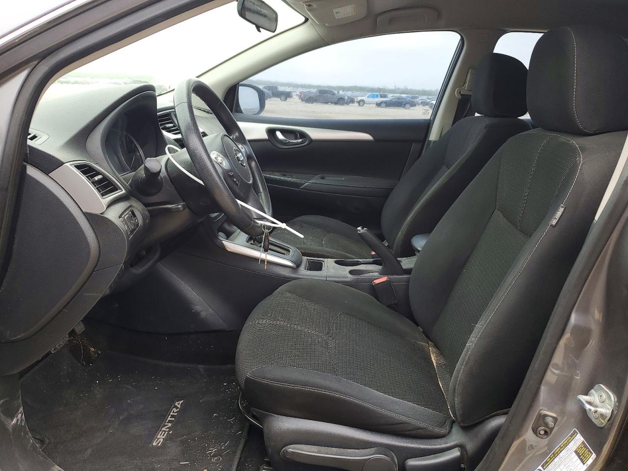 2018 NISSAN SENTRA S photo 13