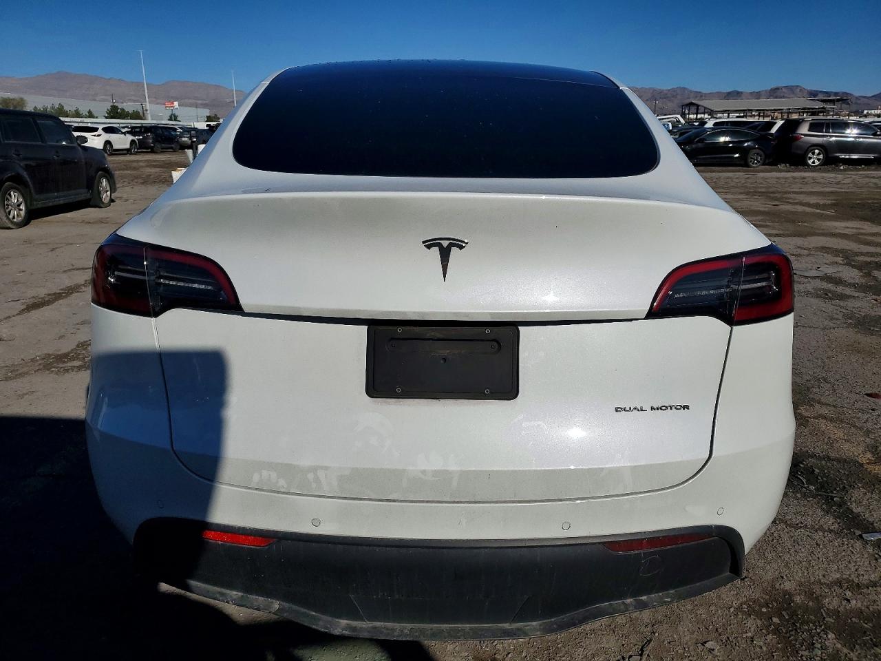 2021 TESLA MODEL Y photo 6