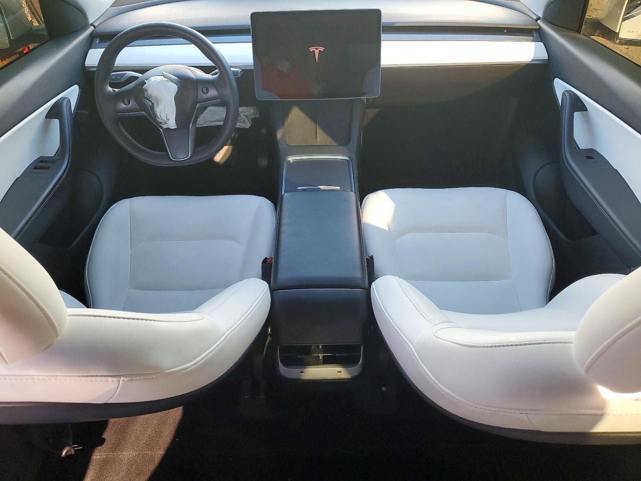 2021 TESLA MODEL Y photo 8