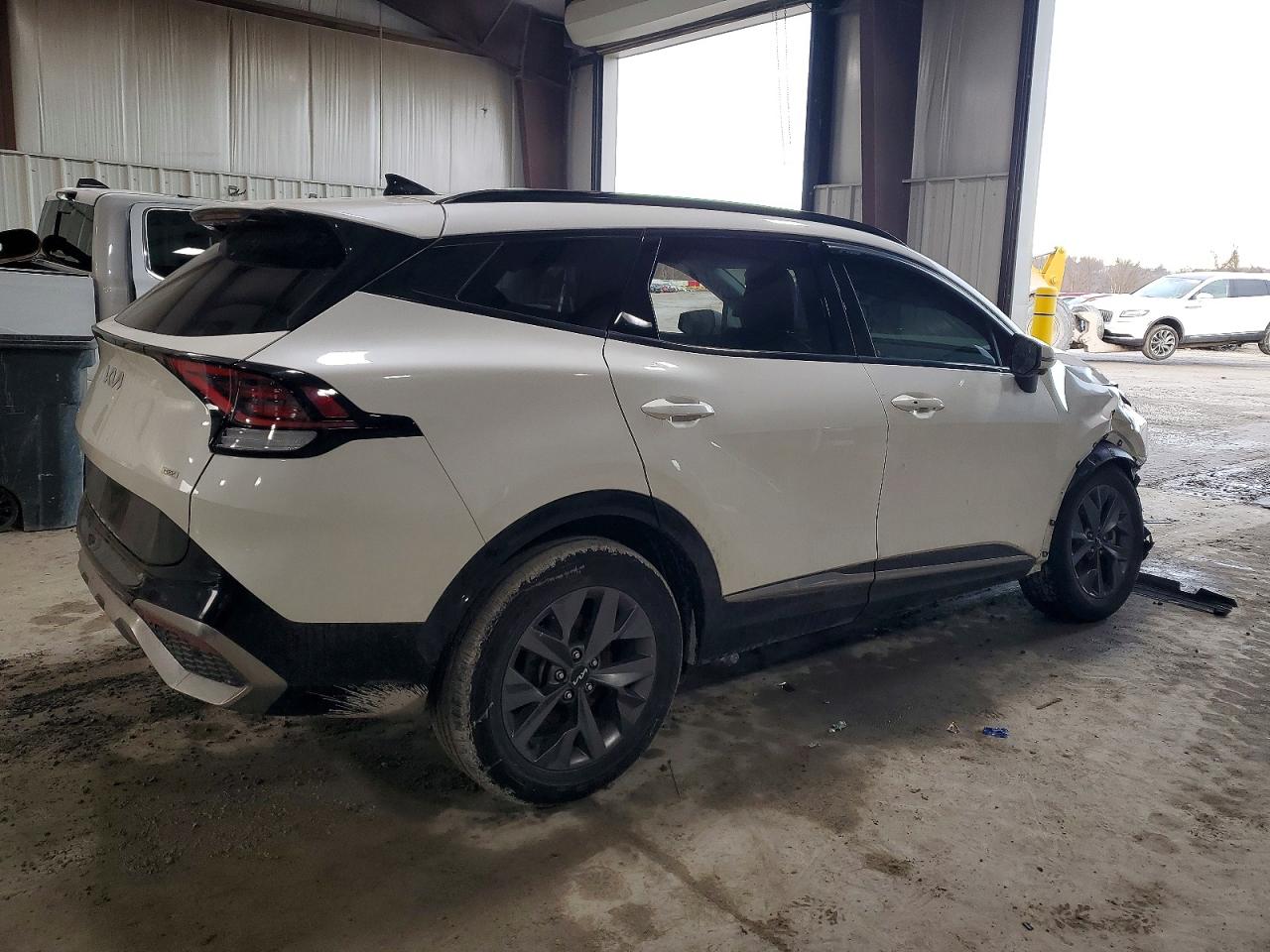 2023 KIA SPORTAGE SX PRESTIGE photo 3