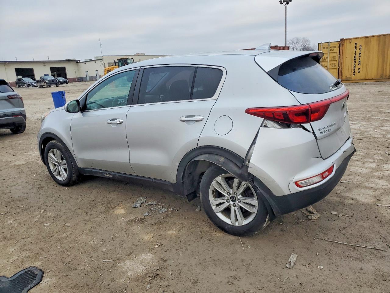 2018 KIA SPORTAGE LX photo 2
