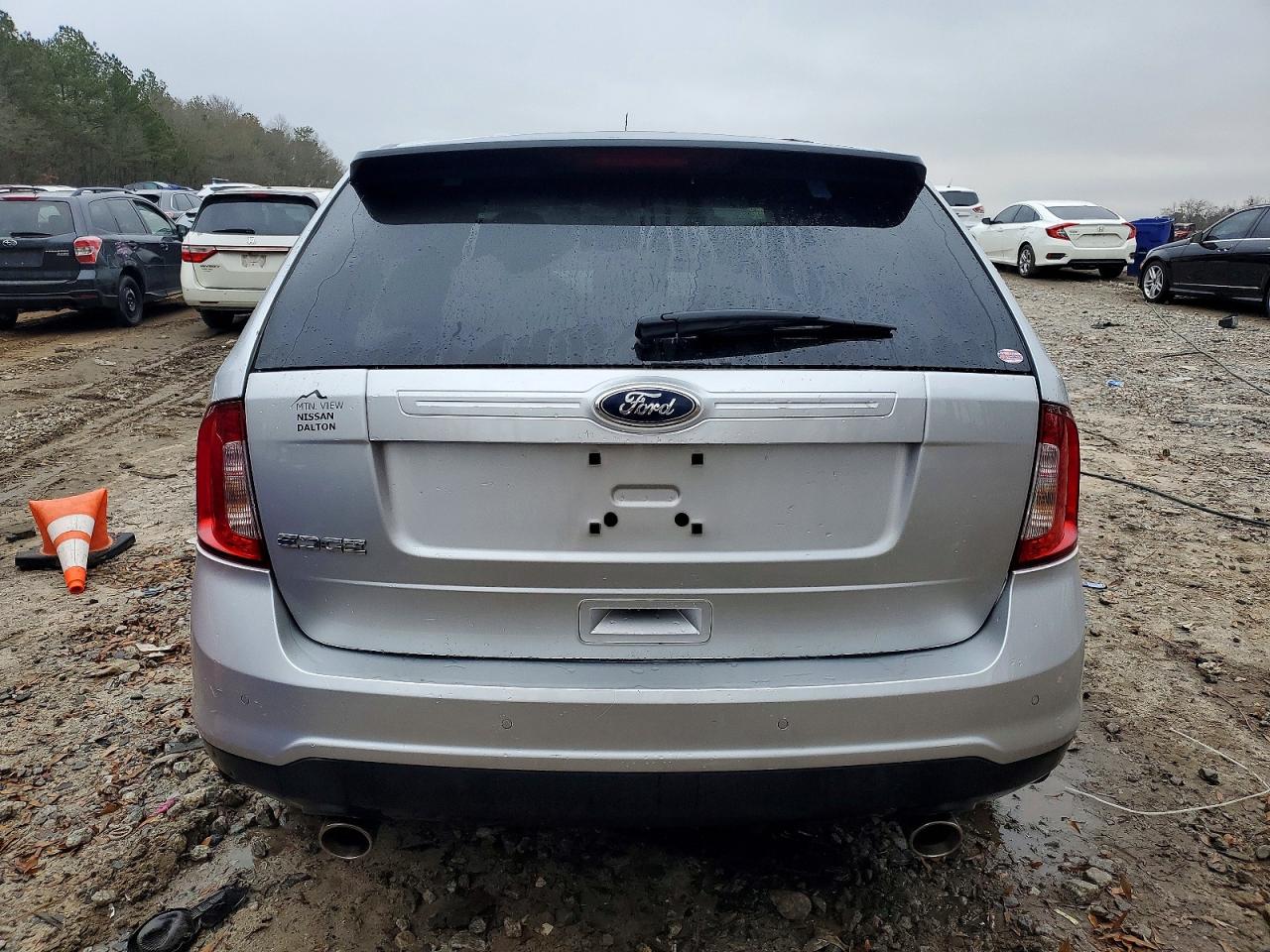 2011 FORD EDGE SE photo 6